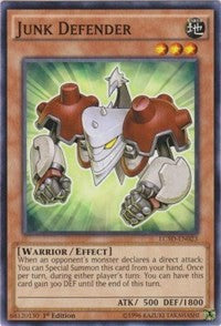 Junk Defender [LC5D-EN023] Common | The Time Vault CA